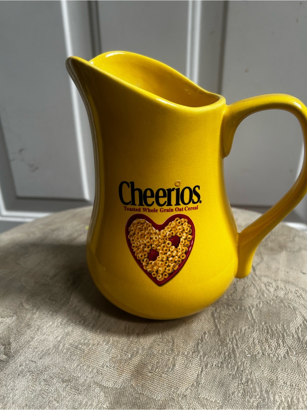 Vtg General Mills 2003 Promotional Yellow Ceramic Cheerios Milk Pitcher